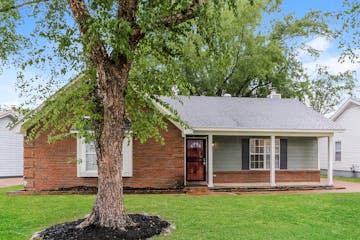 5963 CUSPIDON CV MILLINGTON, TN 38053